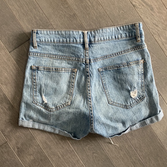 Jean shorts - Picture 3 of 3